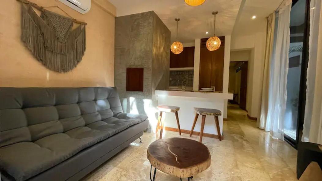 Noil Residences Apartment